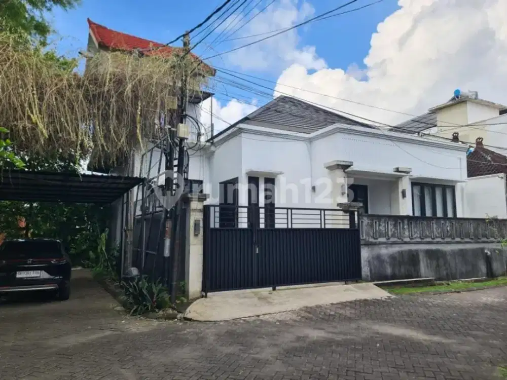 Dijual Cepat Rumah Modern Minimalis di Taman Griya Jimbaran