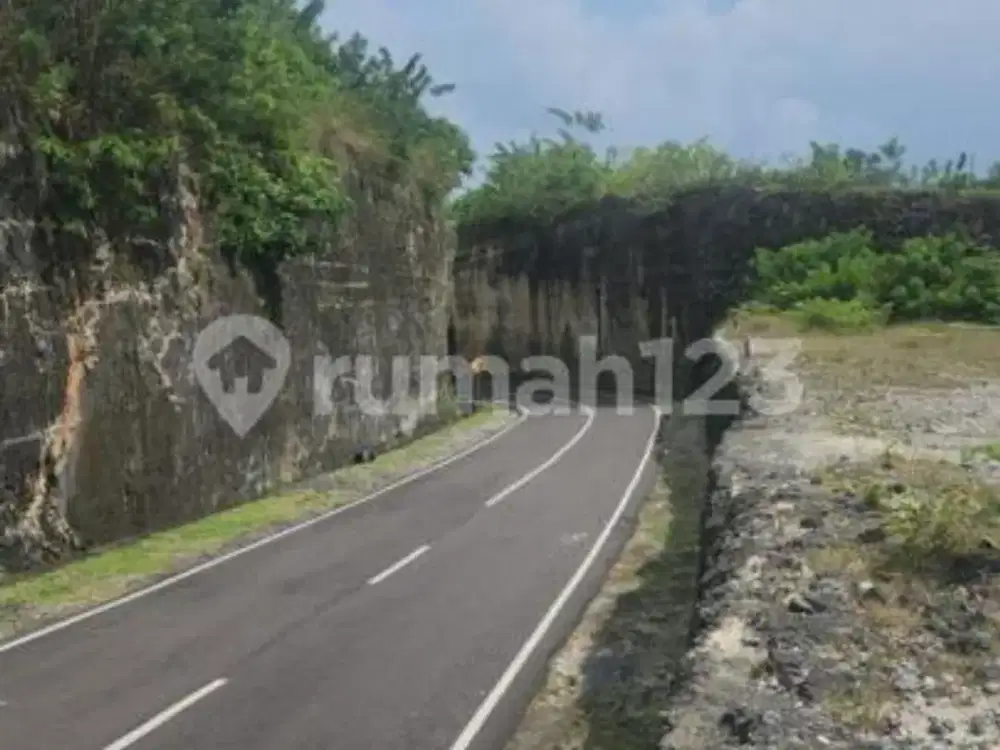 Dijual Tanah Plot Kecil Sangat Dekat dengan Pantai di Pandawa