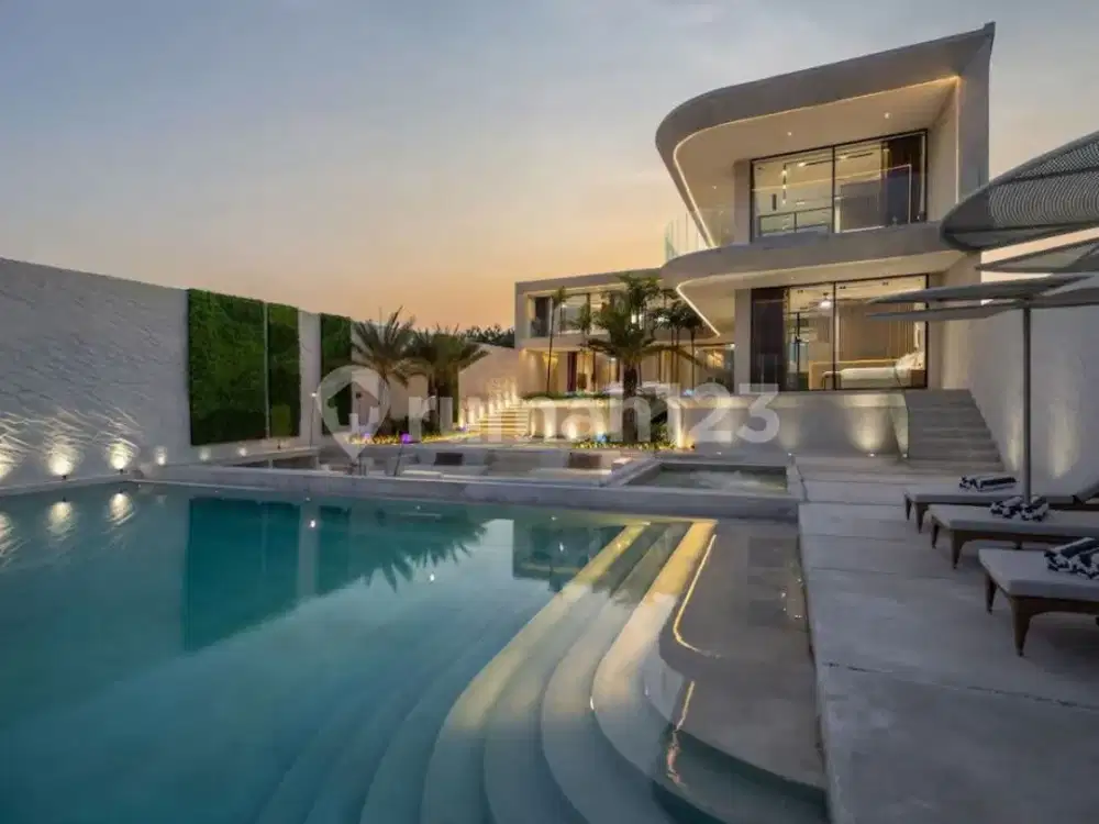 For Sale Luxury Villa With Ocean And Sunset View At Pecatu