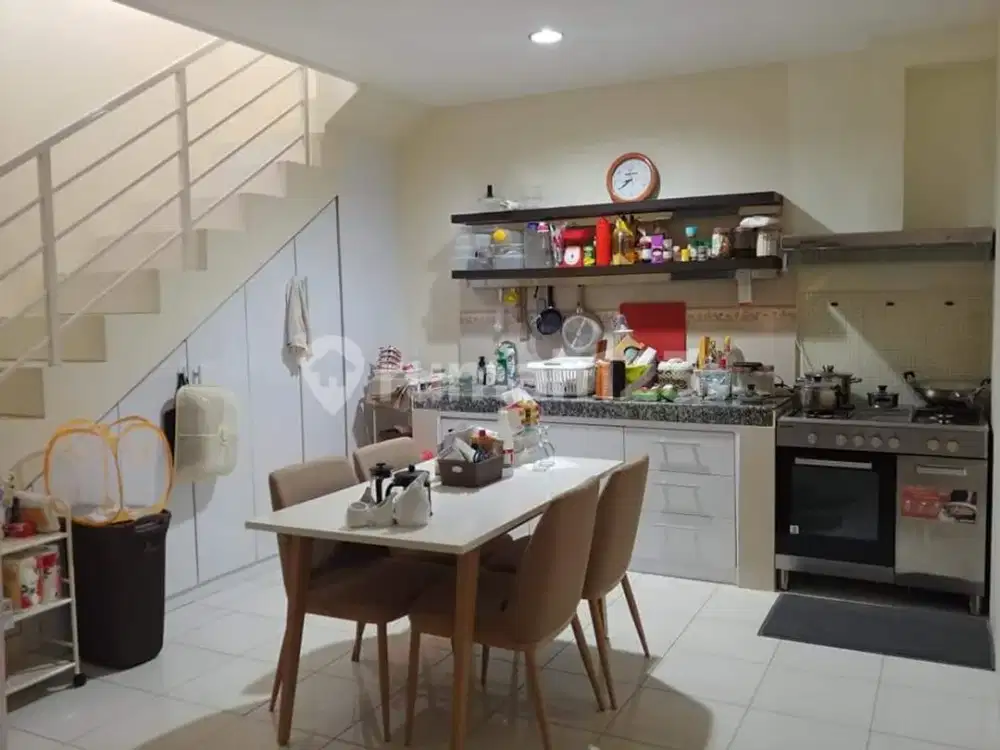 Rumah Minimalis 2 Lantai Lokasi Dekat Sunset Road Kuta, Area Premium
