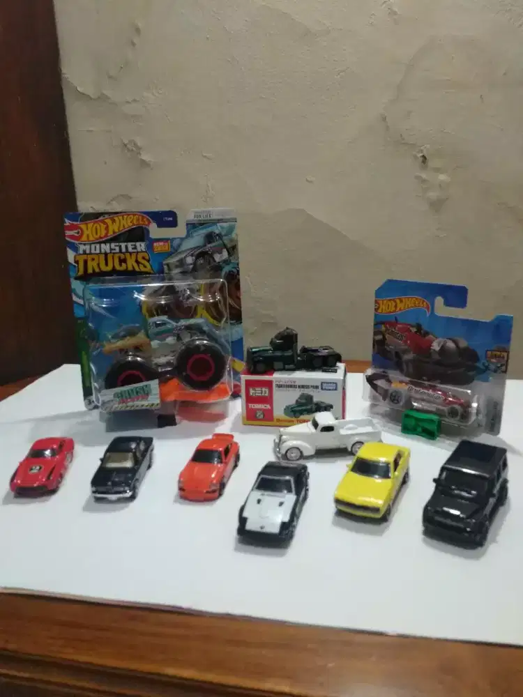 Hotwheels Matchbox Majorette Tomica Yatming Diecast Sepaket Borong All
