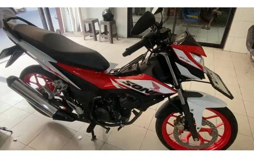 Honda Sonic 150 R