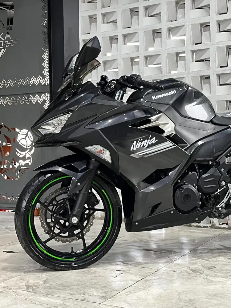 Istimewa ODO 1RB!!Kawasaki Ninja 250 New th 2023 - Ayu Mustika