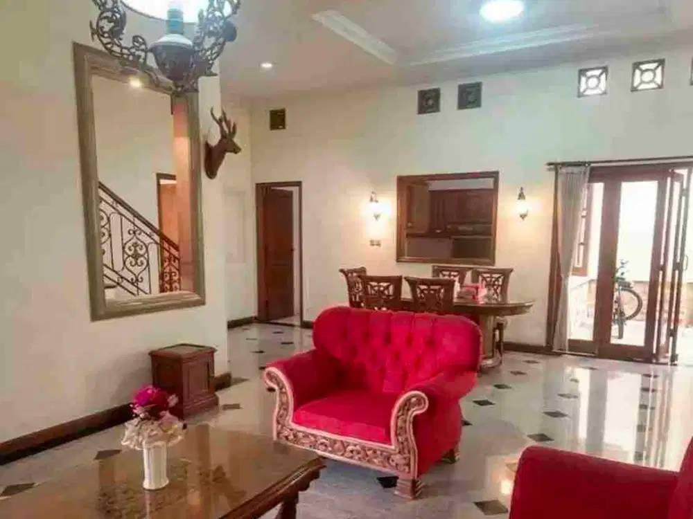 dijual rumah bgs di tebet