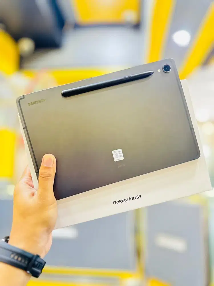 Samsung Tab S8 8/128 Like new