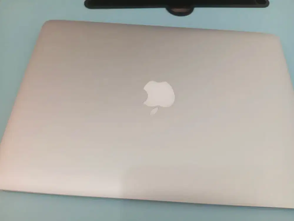 Jual macbook air 2015