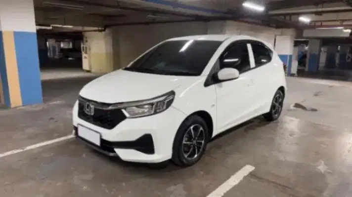 LOW DP Honda Brio Satya 1.2 E Bensin-AT 2024 NFF