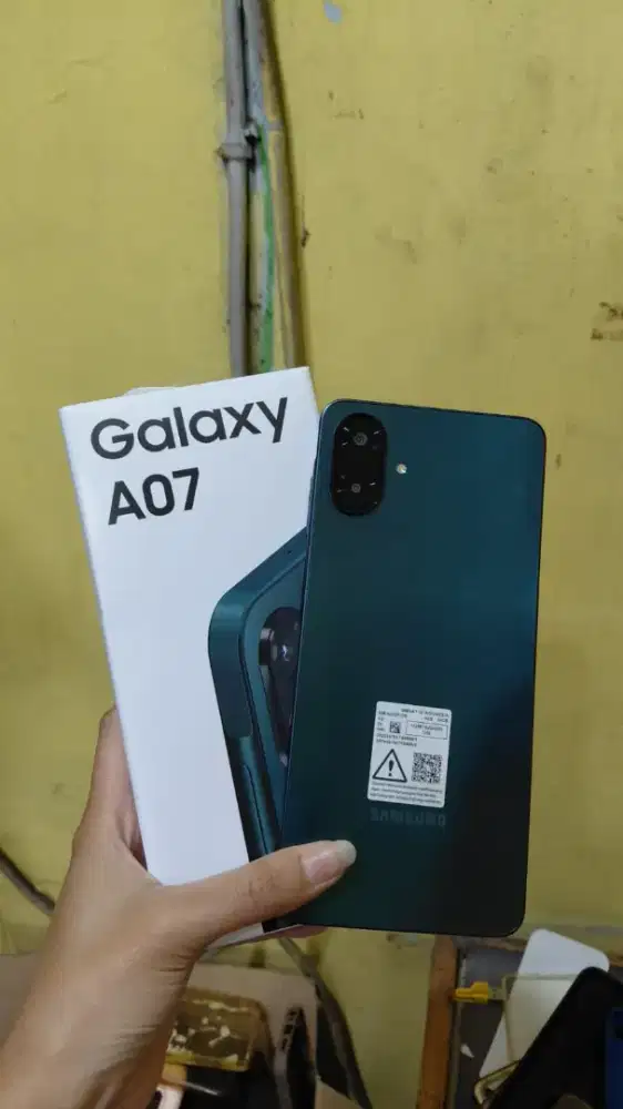 2nd : Sams A07 4/64 4G 5000 mah