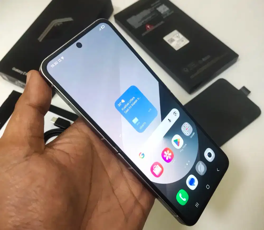 Samsung Z Flip 6 ram 12/512GB