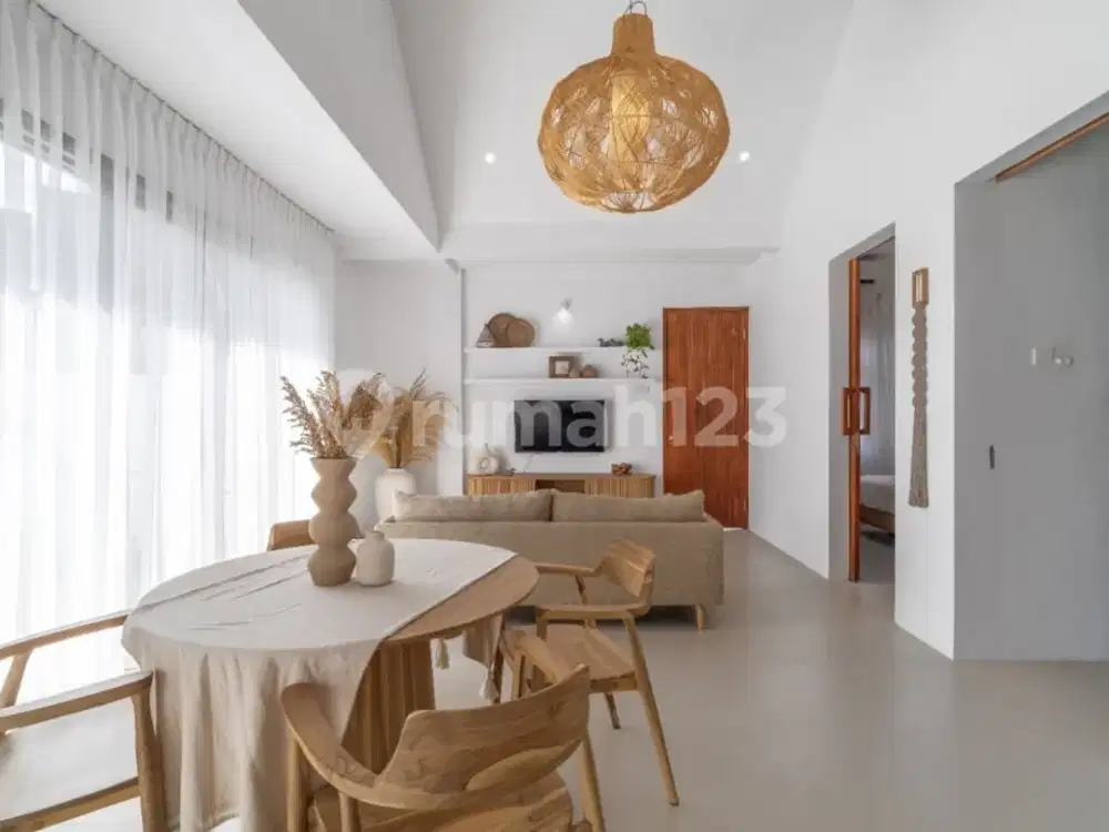Beatifully Decorated Villa Available For Sale