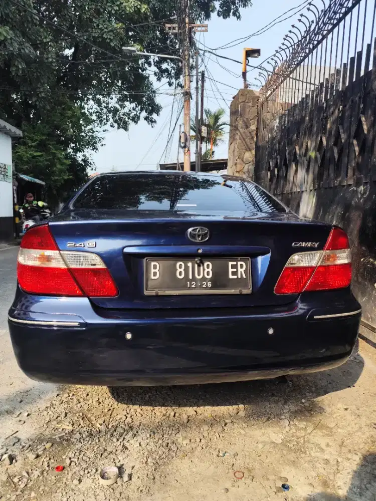 Toyota Camry 2.4 Type G Bensin