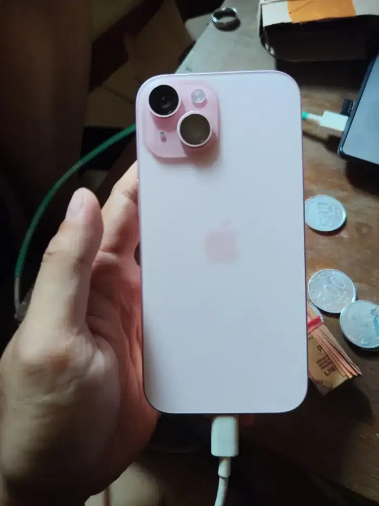 iPhone 15 128gb iBox