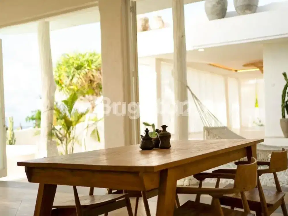Big Villa 613 Meters Mediterranean Design Sea View 3+1 Bedroom At Gwk Uluwatu Bali