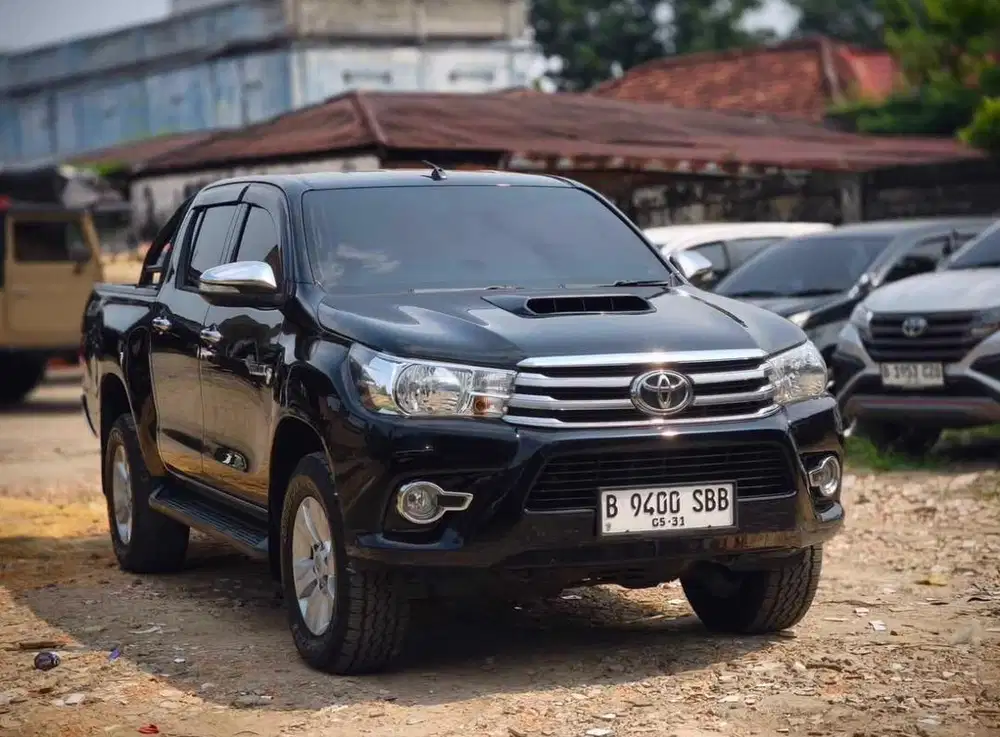 2016 Toyota Hilux Double Cabin Type G 4x4 M/T Diesel 2KD