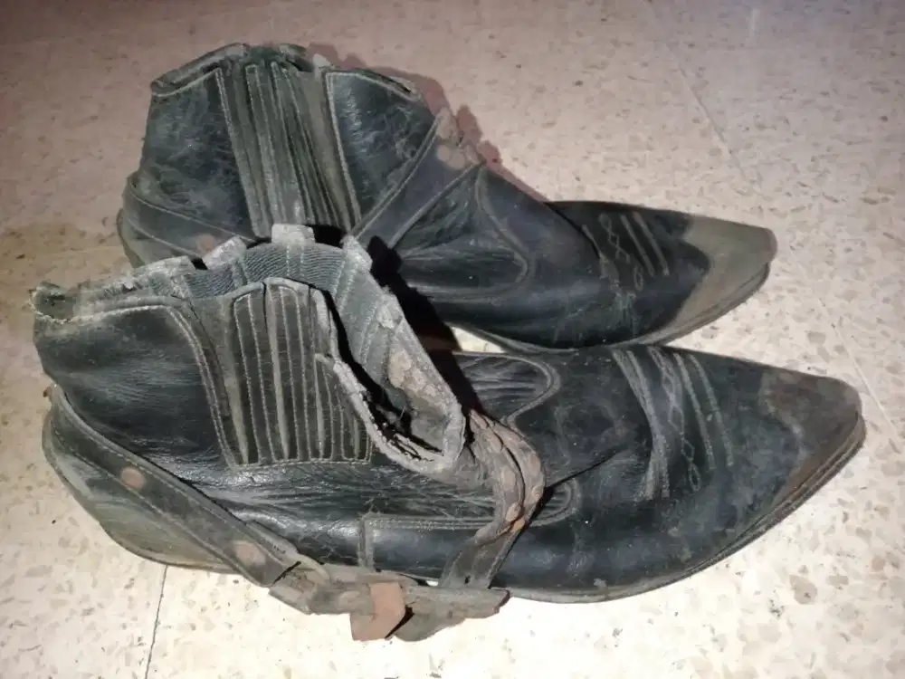 Sepatu cowboy disco kulit asli vintage ujung besi