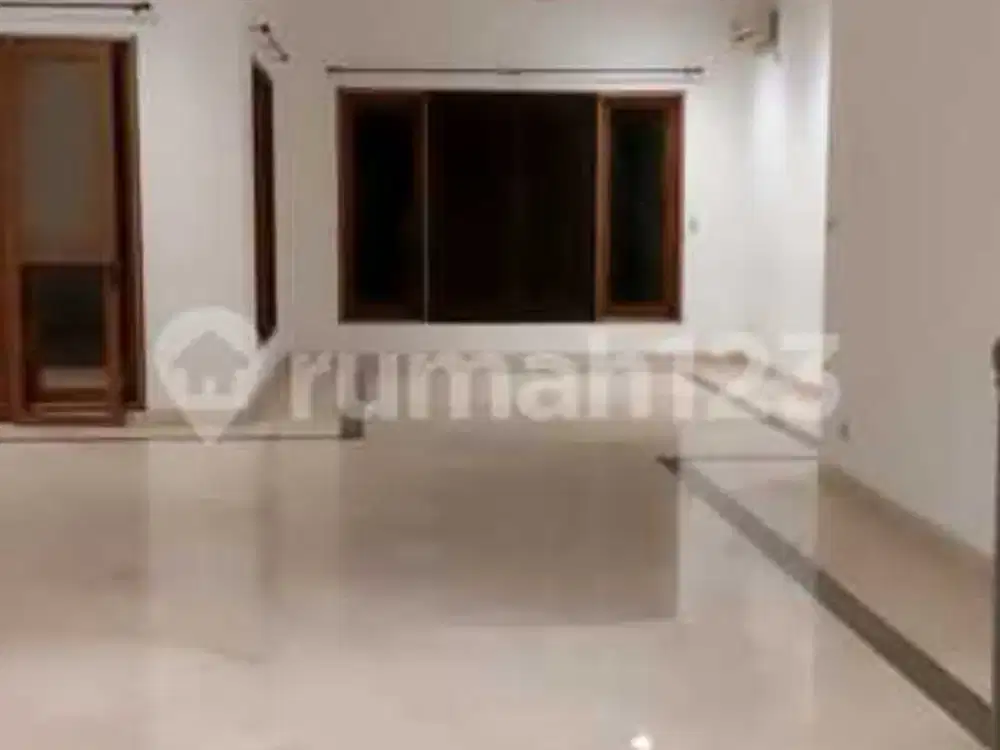 Rumah Classic Modern.kemang Selatan Atas