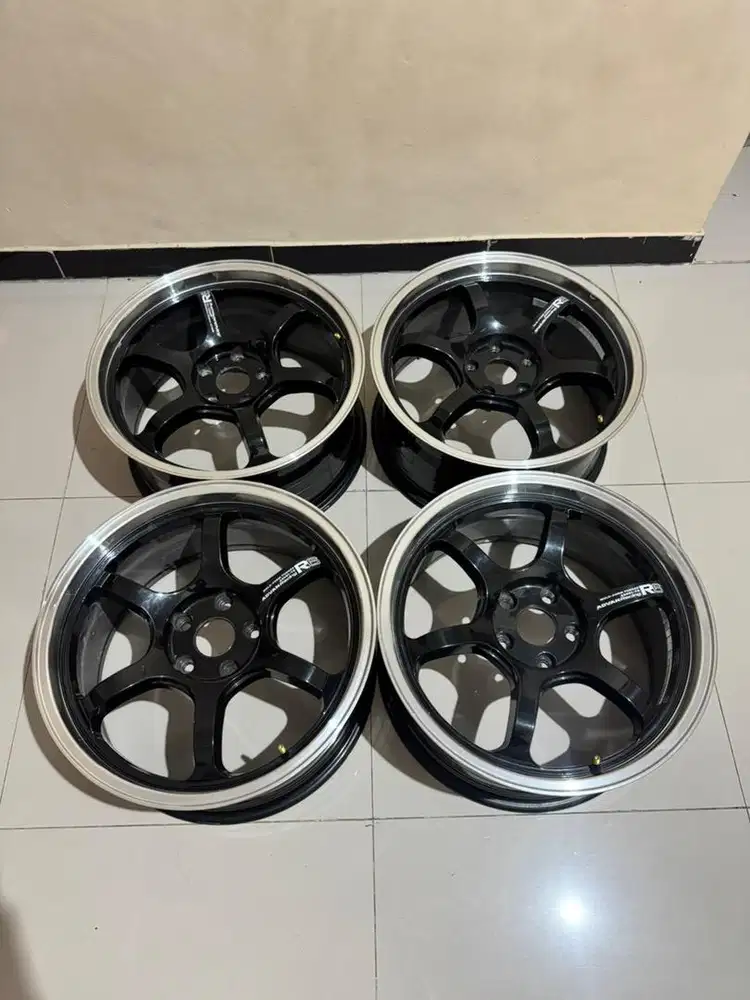 Velg advan rgd2 R18 lebar 8.5 et 38 civic camry hrv honda toyota dll