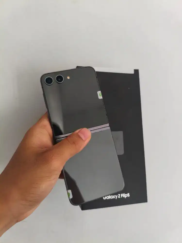 SAMSUNG Z FLIP 5 8/512GB