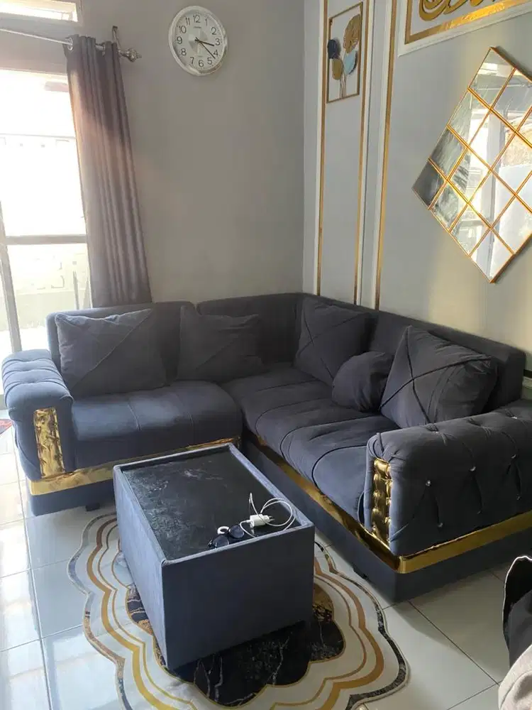 Sofa masih 95% bagus bU