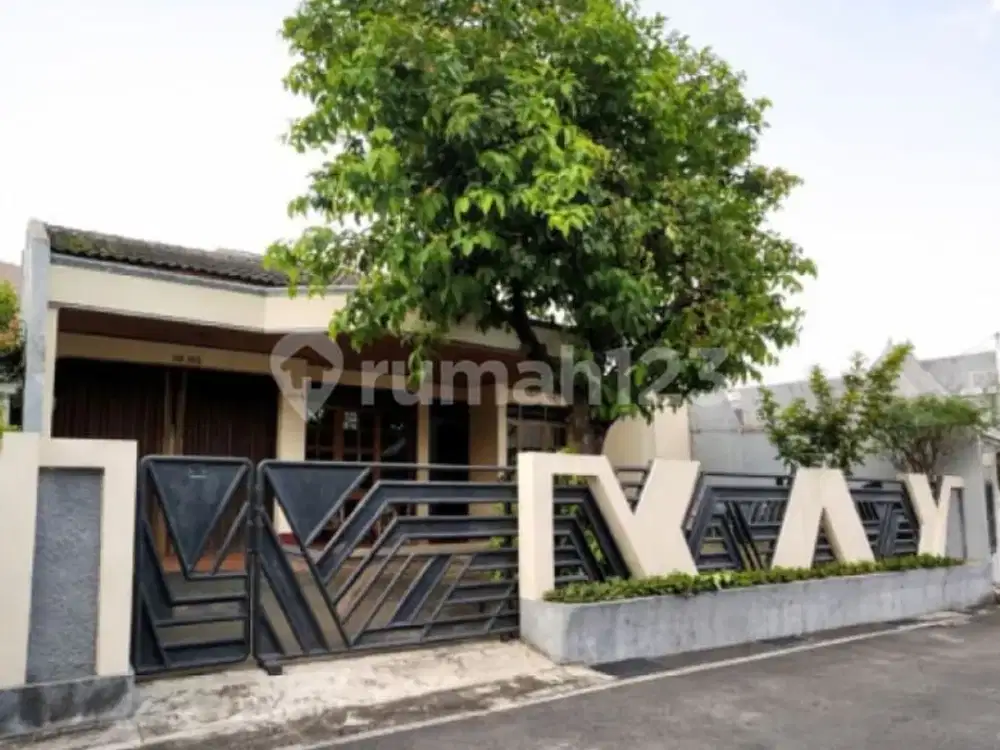 Rumah Mugas Siap Huni Strategis di Semarang Selatan A5496