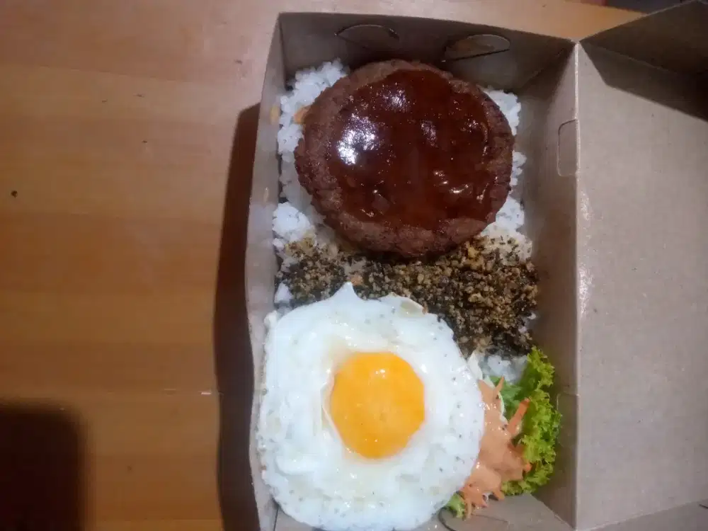 Dibutuhkan crew dapur