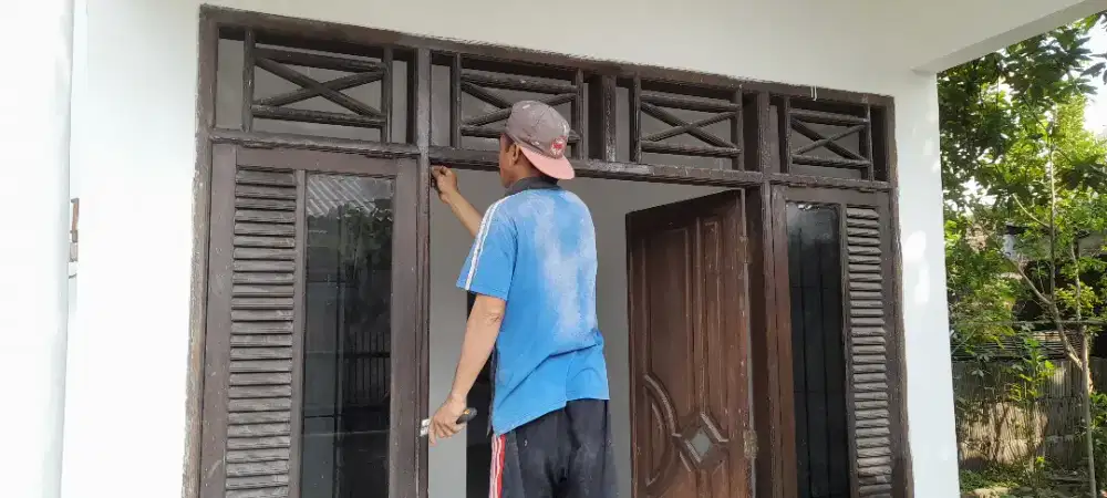 Tukang bangunan