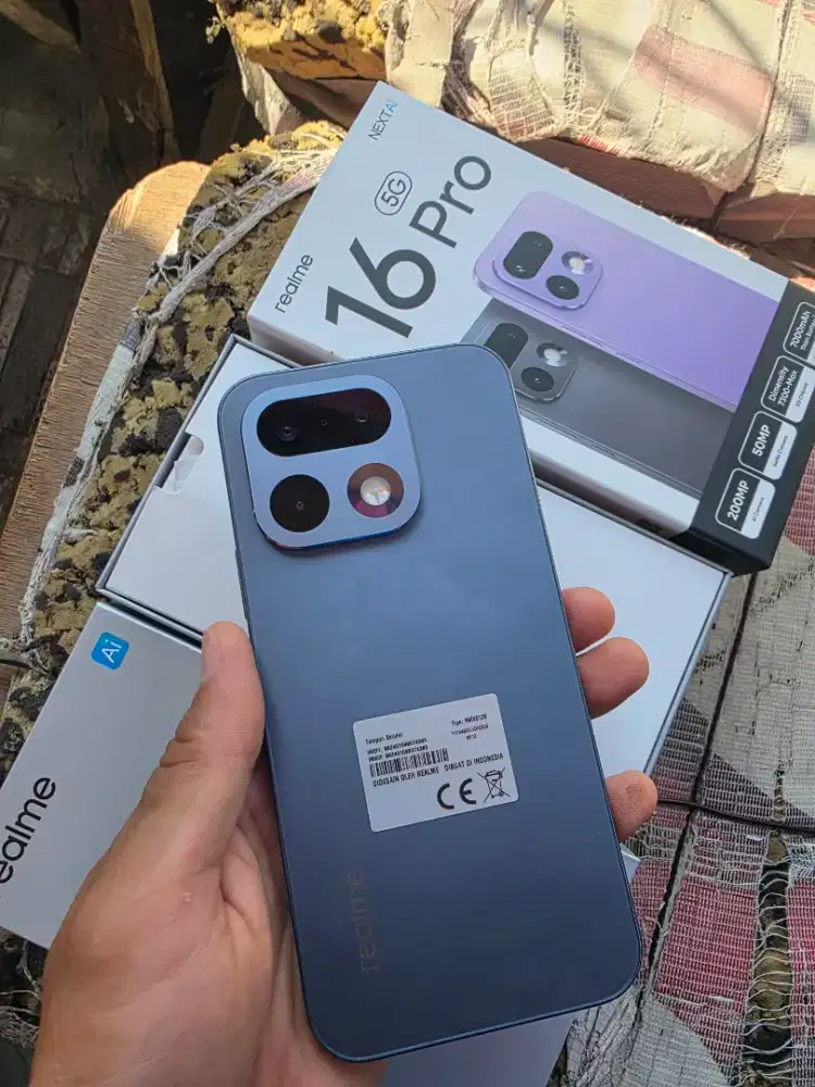 Realme 16 pro 5g 12/256 mulus 1blanan pakai