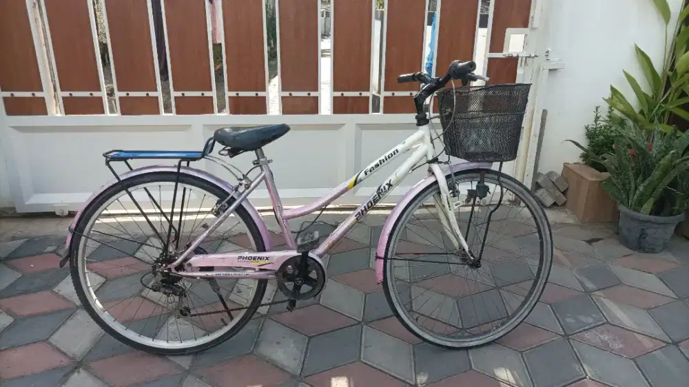 Sepeda keranjang Phoenix normal siap gowes