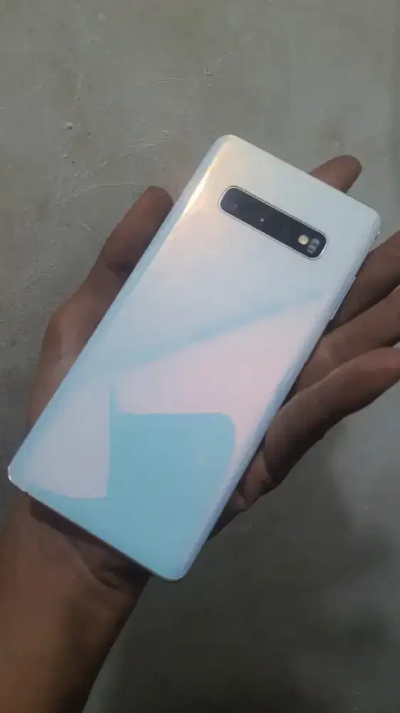 Samsung galaxy S10 plus Ram 8/128