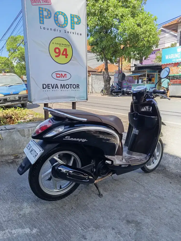 Scoopy 2016 hitam Deva motor