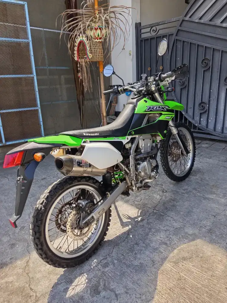 Klx 250 Deva motor