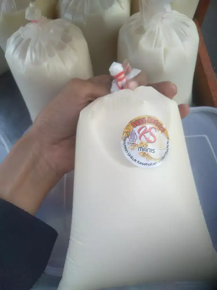 Susu kedelai original dan manis