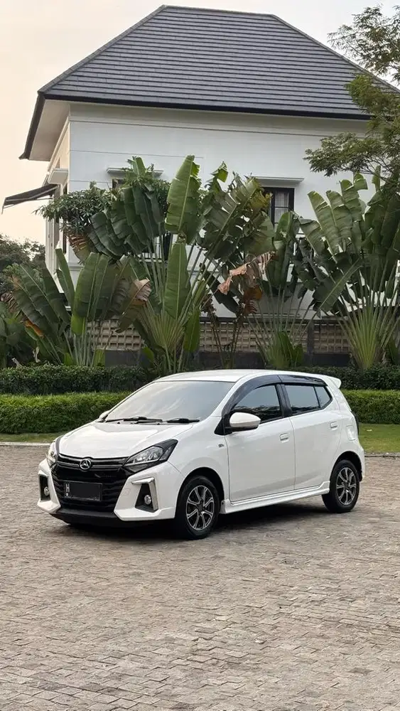 Daihatsu Ayla 1.2 R AT 2022