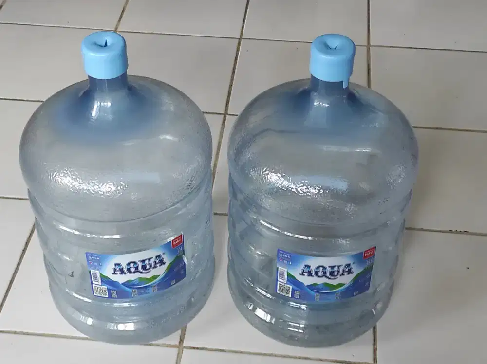 Galon Aqua kosong