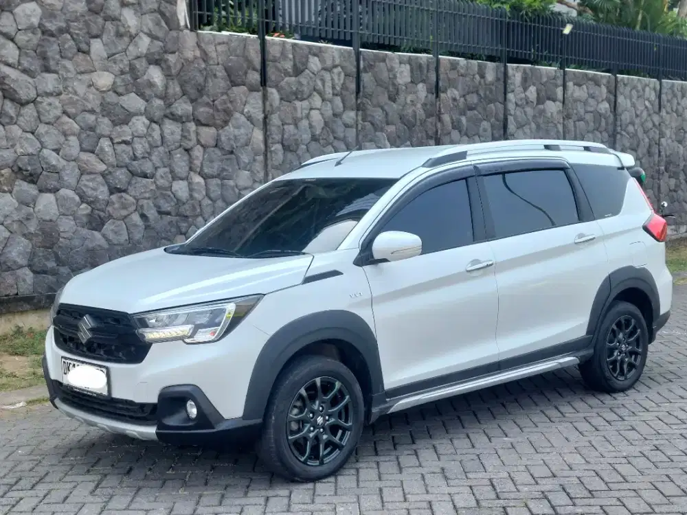 XL7 Beta Hybrid