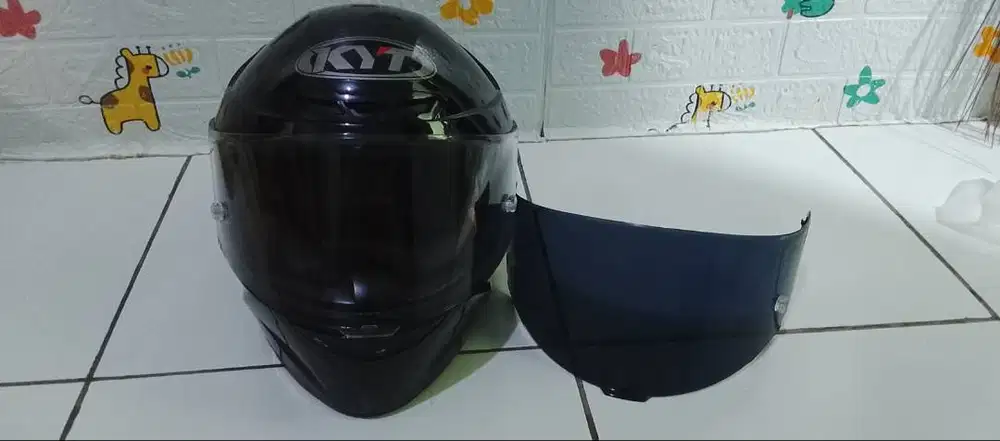 Helm KYT fullface