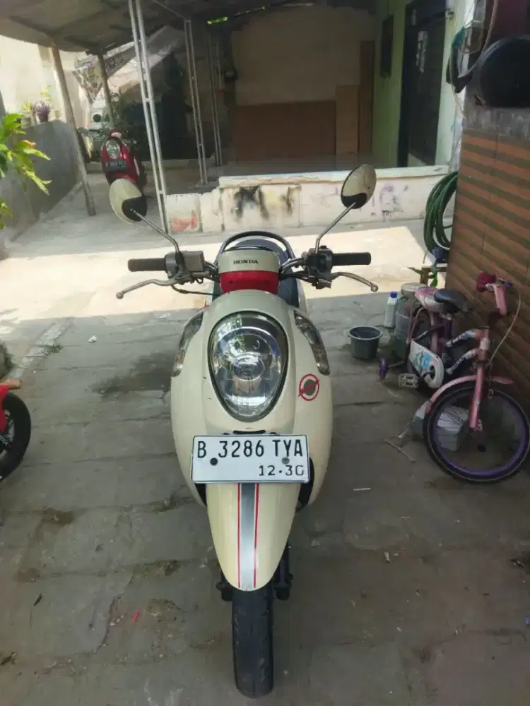 Honda Scoopy FI 2013