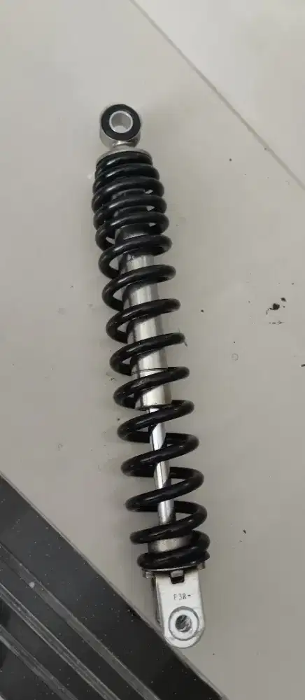 YAMAHA MIO SHOCK BELAKANG ORISINIL