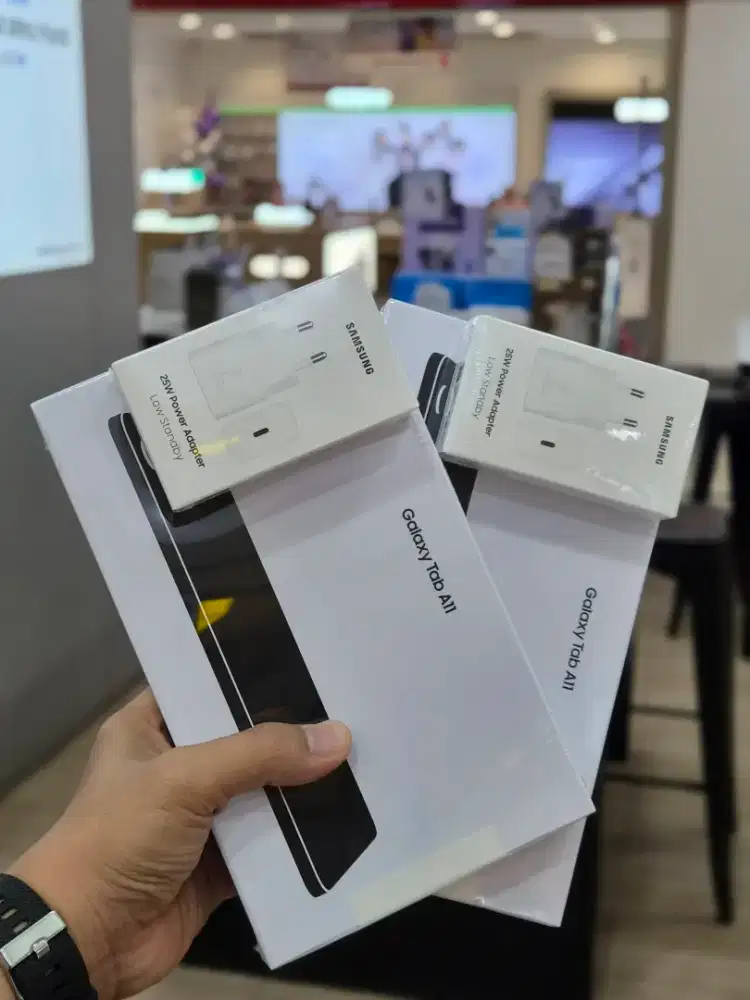 SAMSUNG TAB A11 4G 4/64 GB Rp 3.499.000 GRATIS ADAPTOR & BUDS CORE