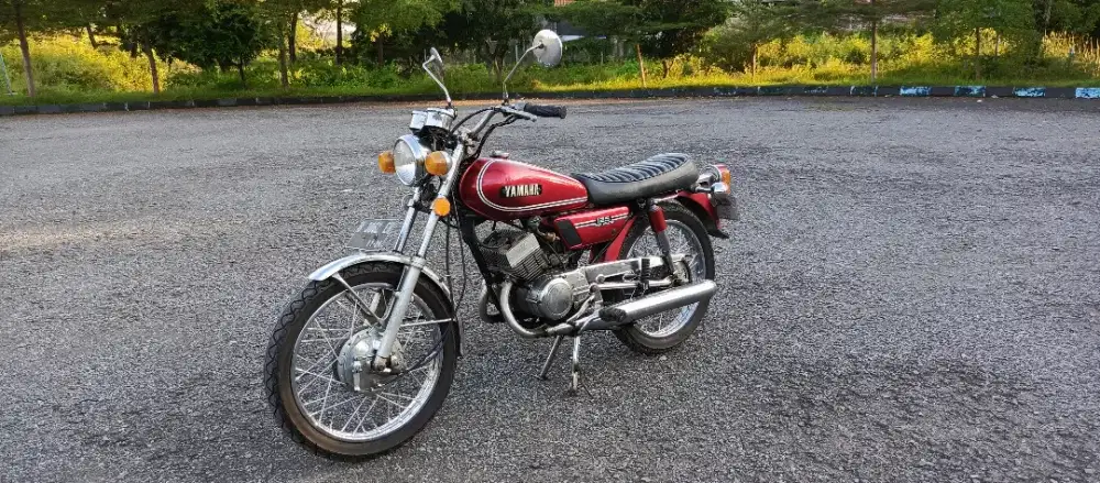 Yamaha twin RD125 1974 motor langka antik klasik mbahnya rx king