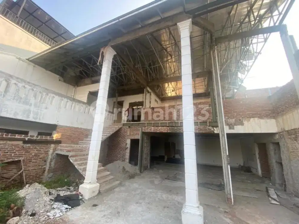 Rumah Tinggal di Cepete Utara - Butuh Sentuhan Renovasi