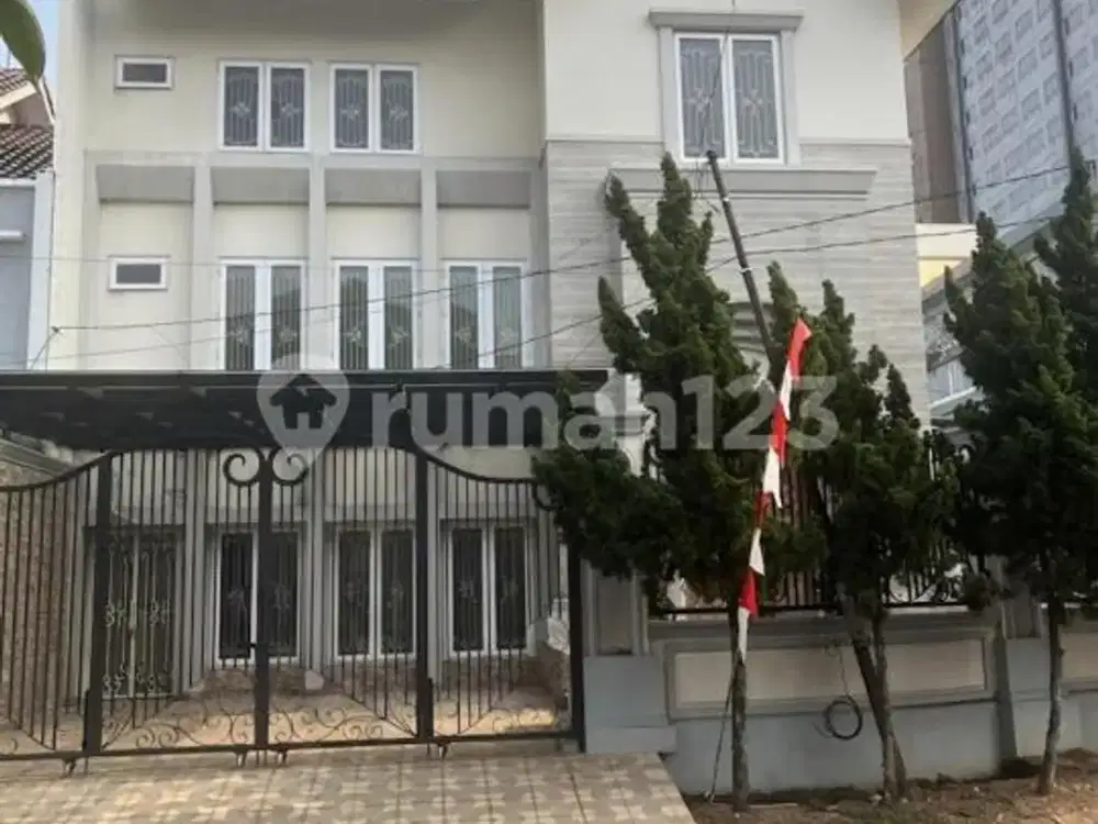 Rumah Idaman 3 1/2 Lantai di Villa Bintaro Regency - Sterategis & Bebas Banjir