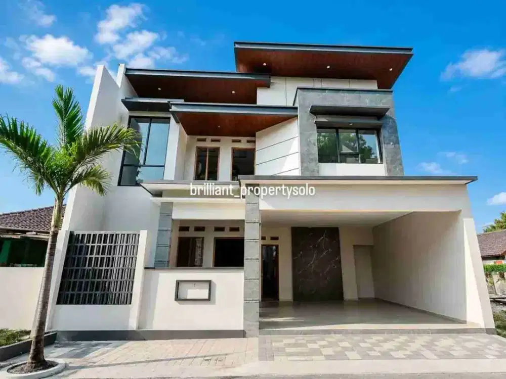 Rumah Baru Bagus 2lt Modern Tropical di Solo
