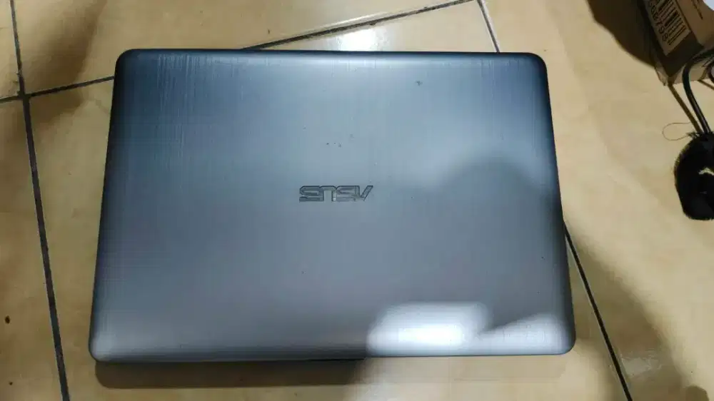 Casing laptop Asus X441