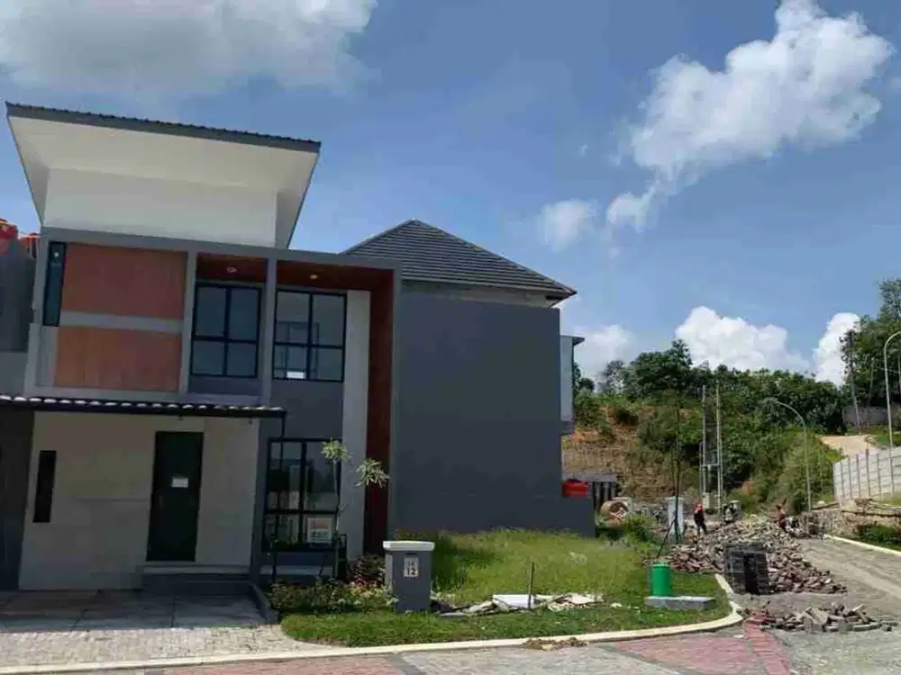 RUMAH MODERN HOOK GRAND CITY BALIKPAPAN ISTIMEWA