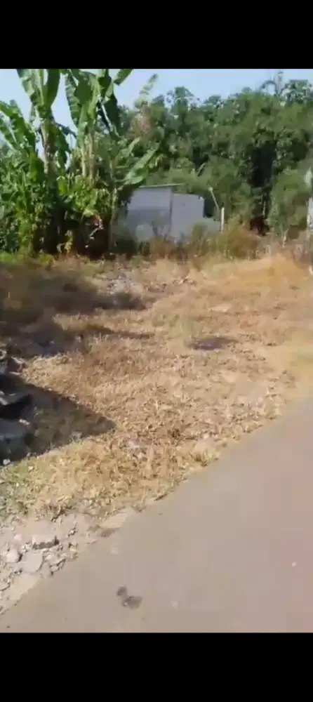 Dijual tanah 300 mtr sangat strategis
