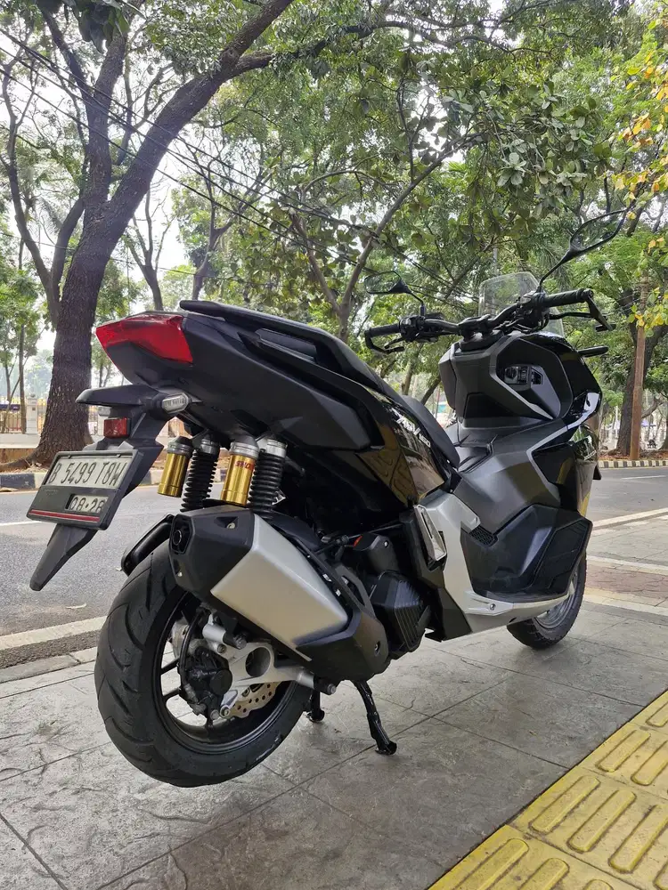 DIJUAL CASH NEW HONDA ADV 160 CBS ISS THN 2023 PJK IDUP SIAP PAKAI