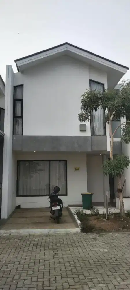 Dijual rumah di florista garden Palembang