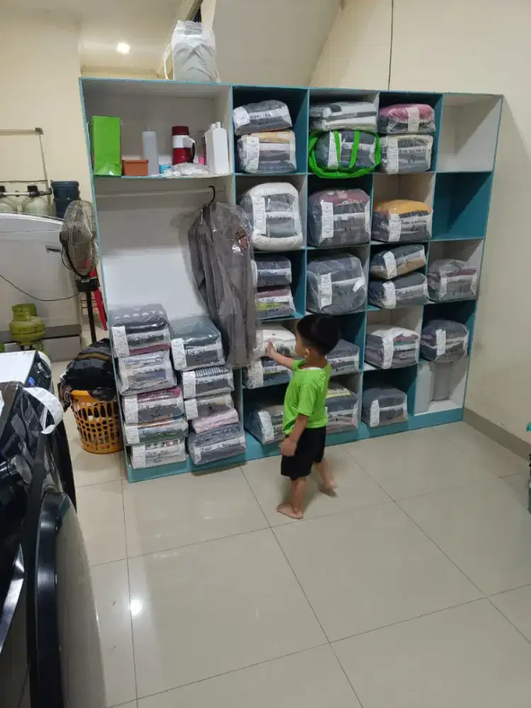 Dicari karyawan kurir Laundry