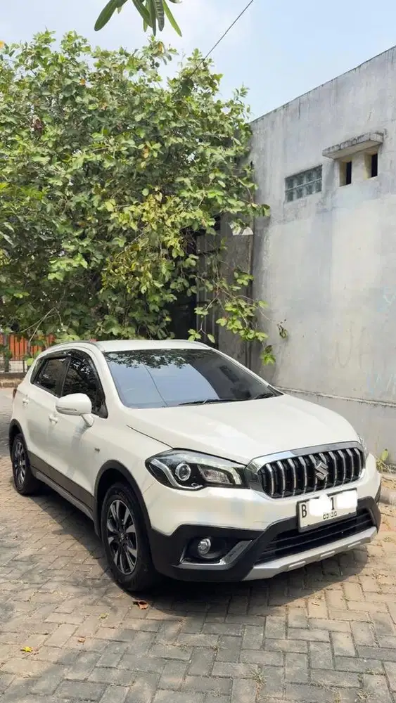 Suzuki S-Cross 2019 AT Facelift Tgn1 Low KM Pajak Panjang s/d 2027